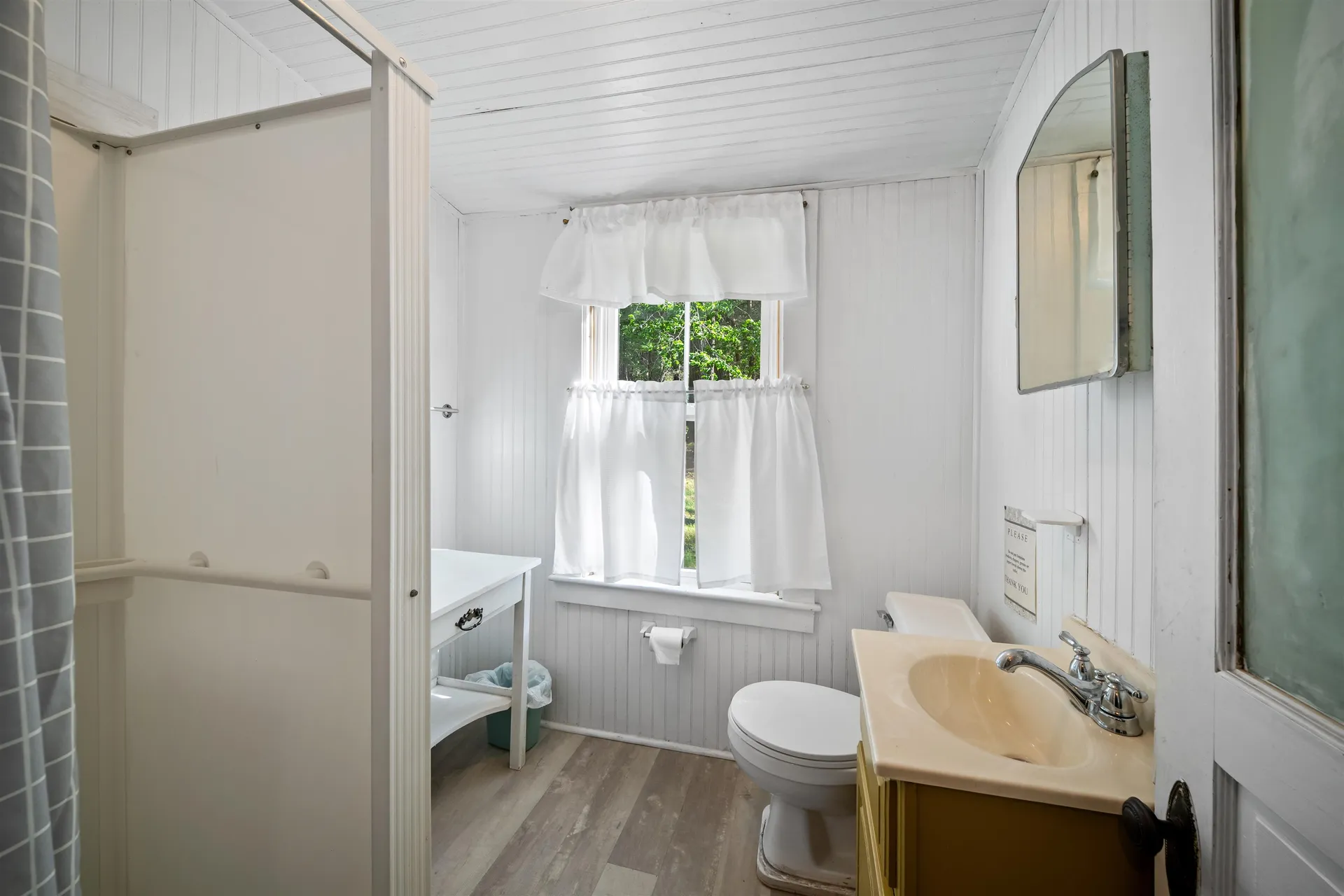 606 N Main Street Wolfeboro NH 03894