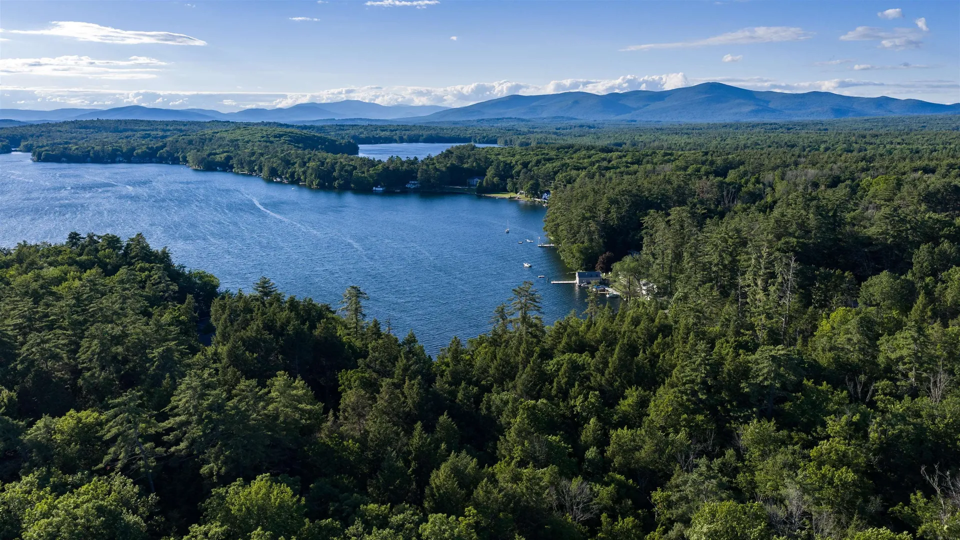 606 N Main Street Wolfeboro NH 03894
