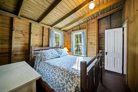 606 N Main Street Wolfeboro NH 03894