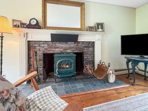 596 Four Chimneys Road Grafton VT 05146
