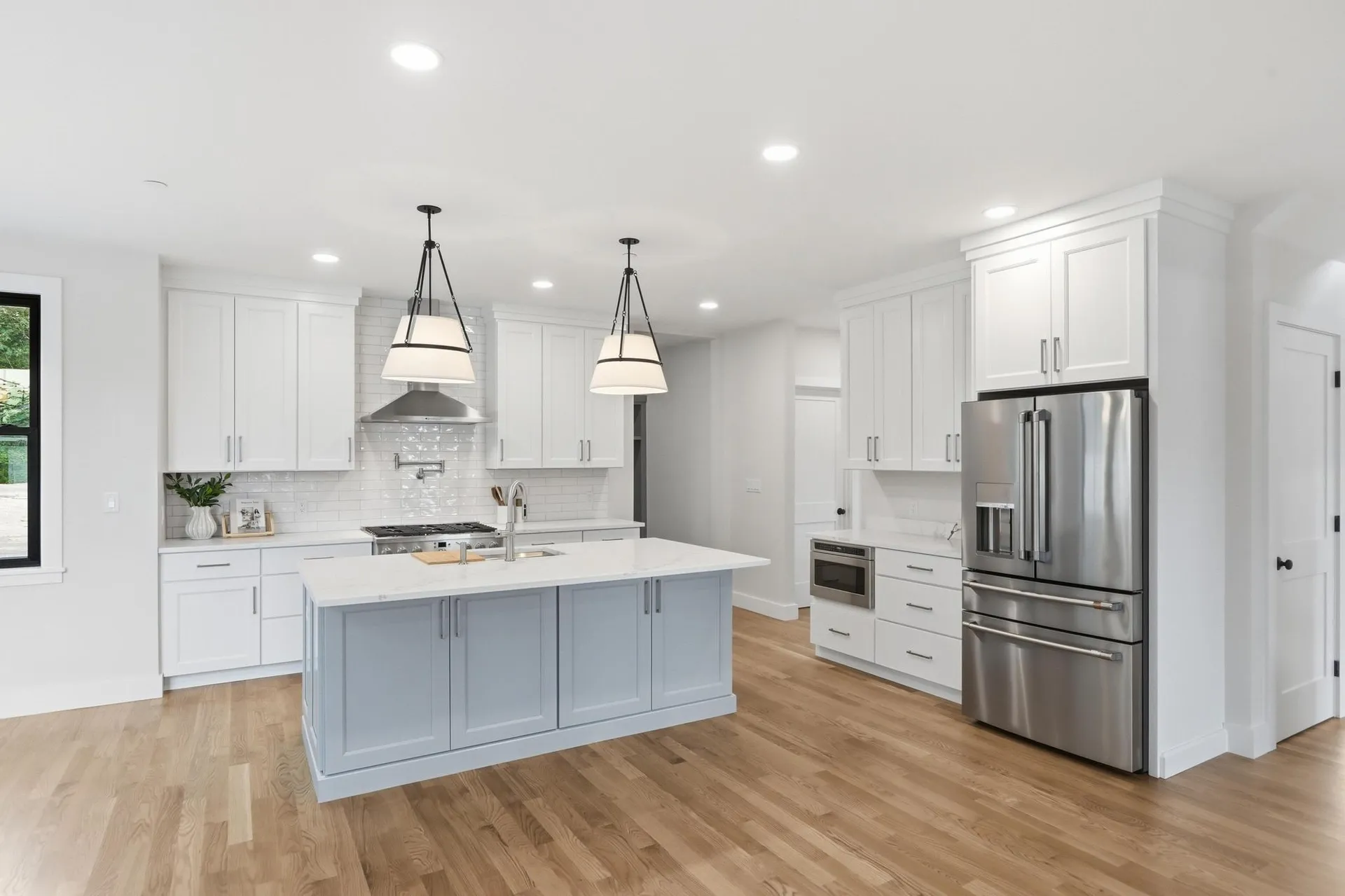 17 Newbury Road Pelham NH 03076