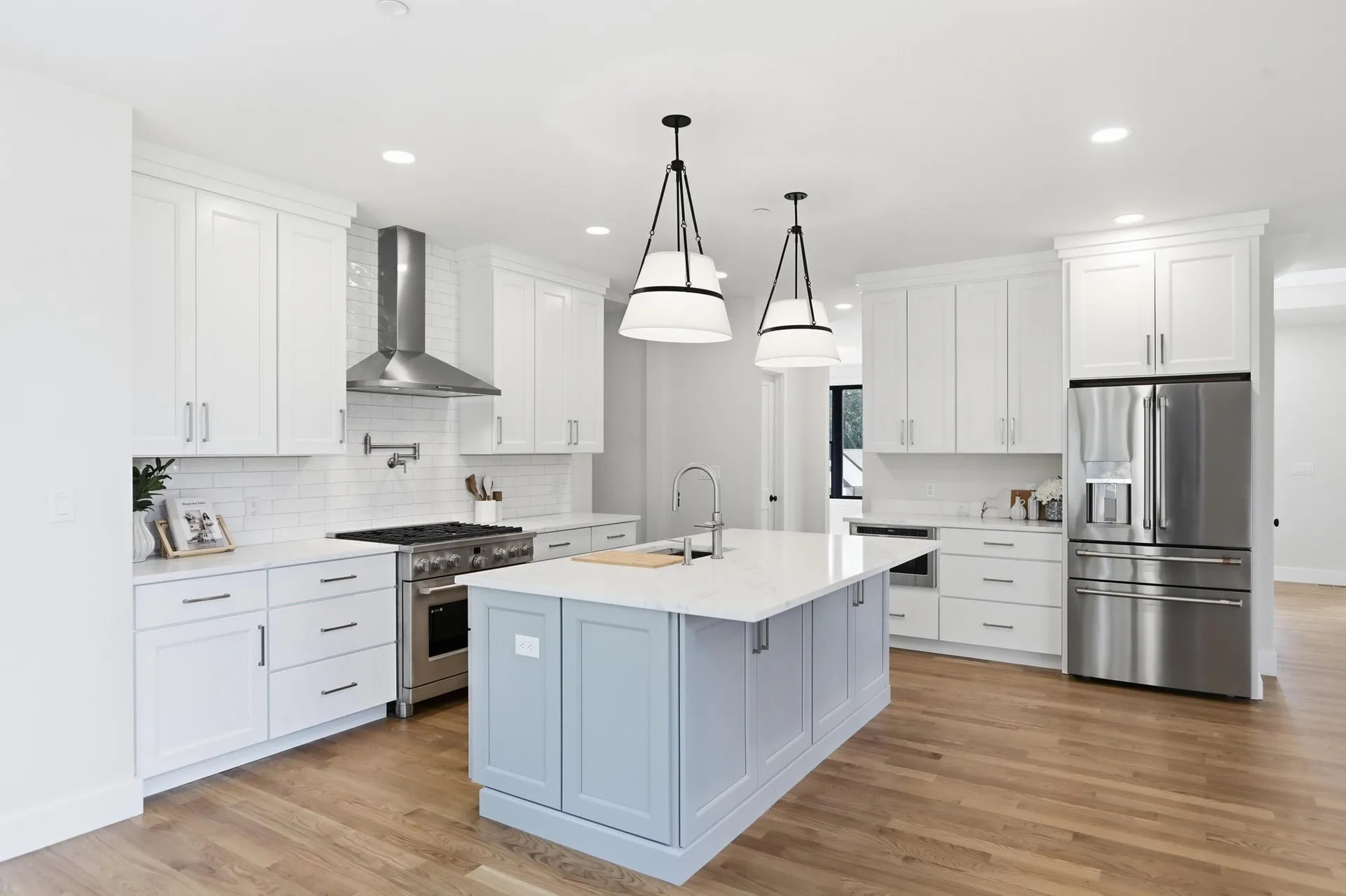 17 Newbury Road Pelham NH 03076