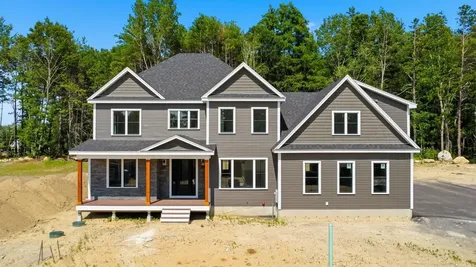 17 Newbury Road Pelham NH 03076
