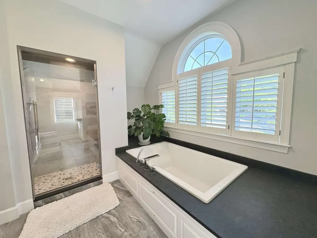 97 Abigale Lane New Castle NH 03854