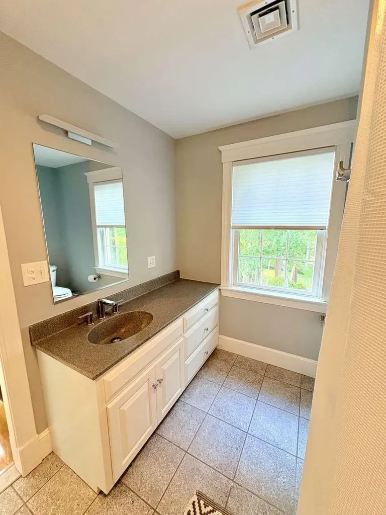 97 Abigale Lane New Castle NH 03854