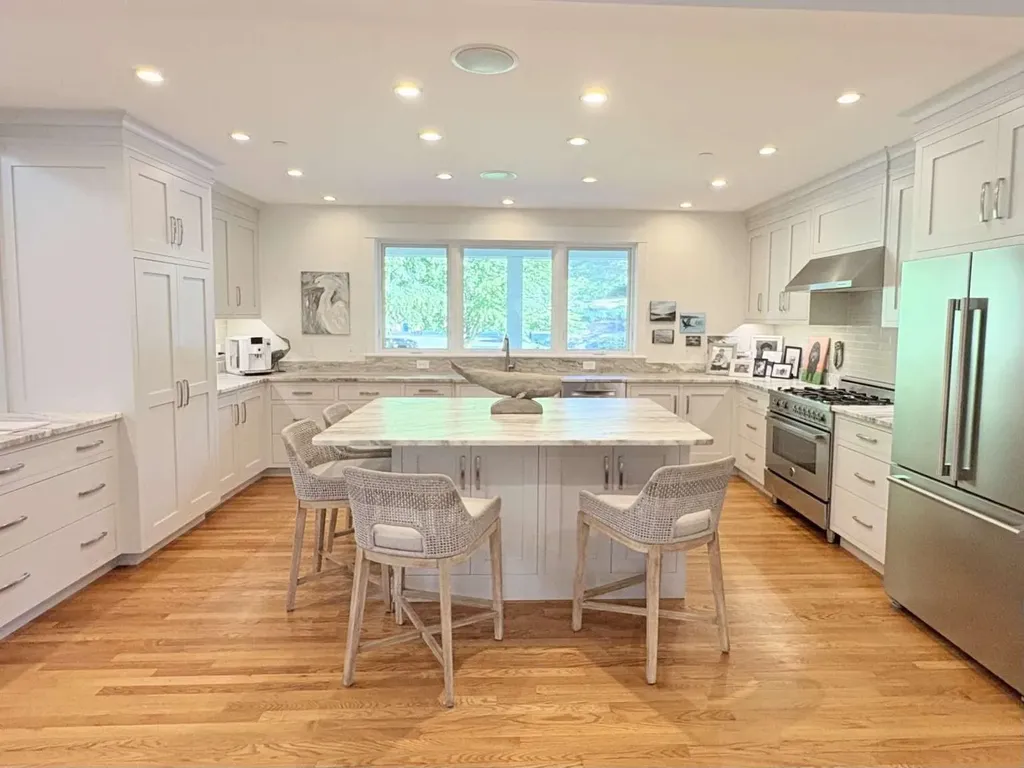 97 Abigale Lane New Castle NH 03854
