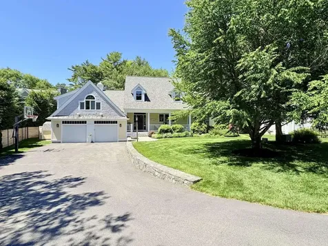 97 Abigale Lane New Castle NH 03854