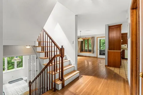 9 Pavillion Road Amherst NH 03031