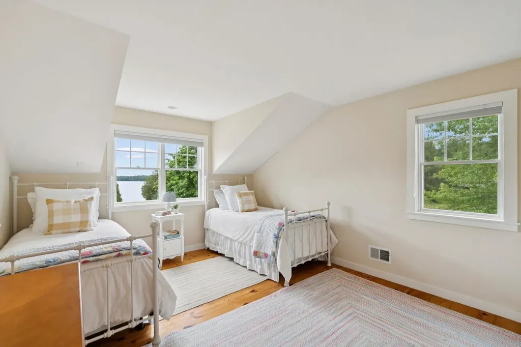 824 North Shore Road Greensboro VT 05841