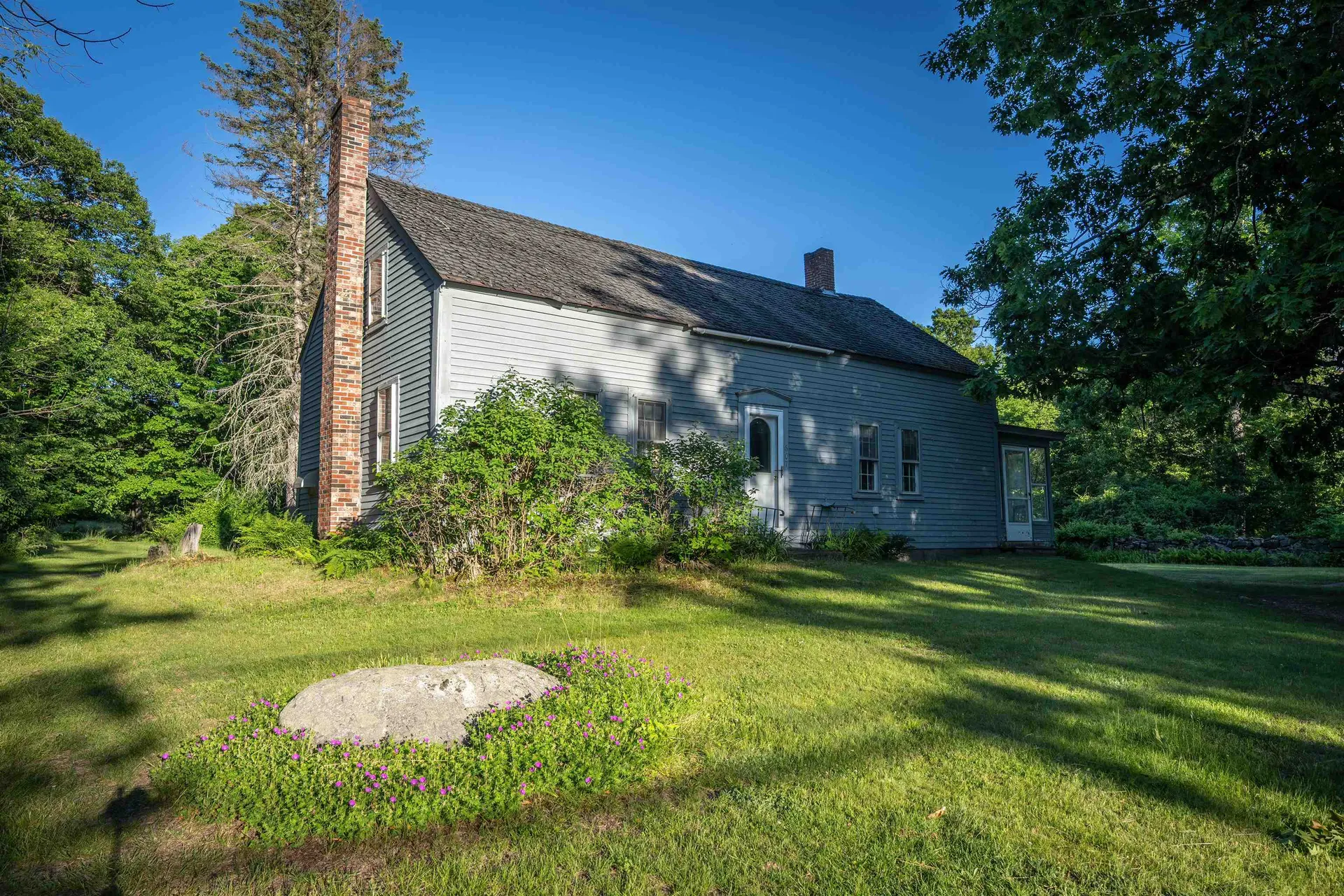 607 N Main Street Wolfeboro NH 03894