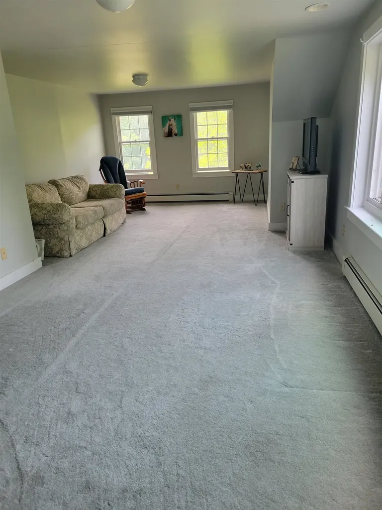 72 Old Northfield Road Hinsdale NH 03451