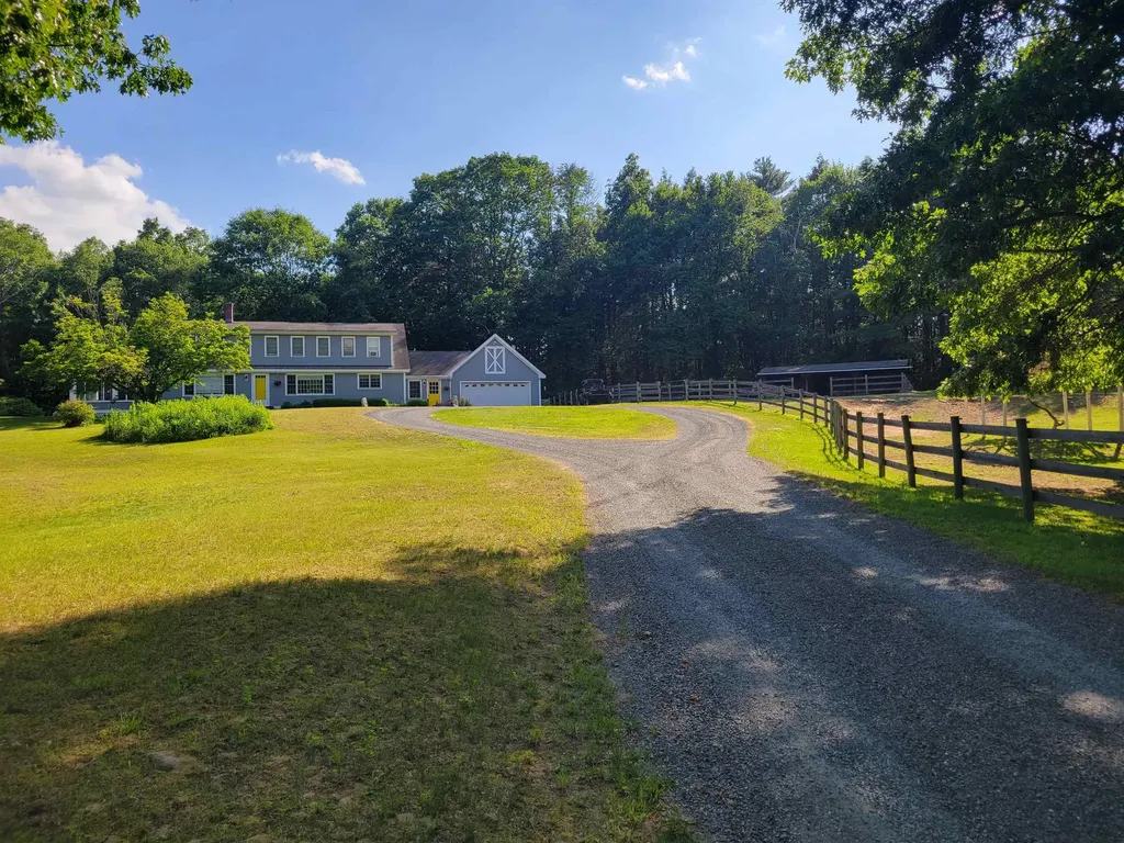 72 Old Northfield Road Hinsdale NH 03451