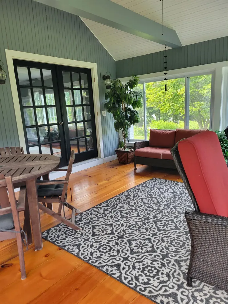 72 Old Northfield Road Hinsdale NH 03451