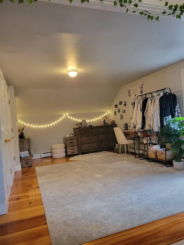 72 Old Northfield Road Hinsdale NH 03451