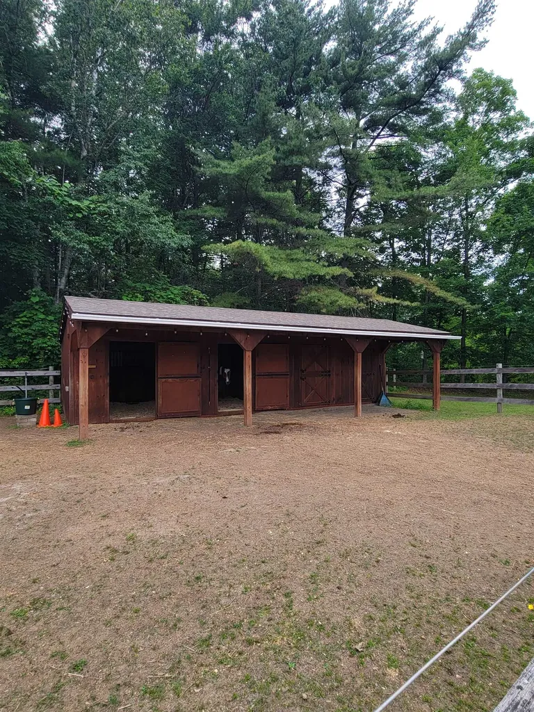 72 Old Northfield Road Hinsdale NH 03451