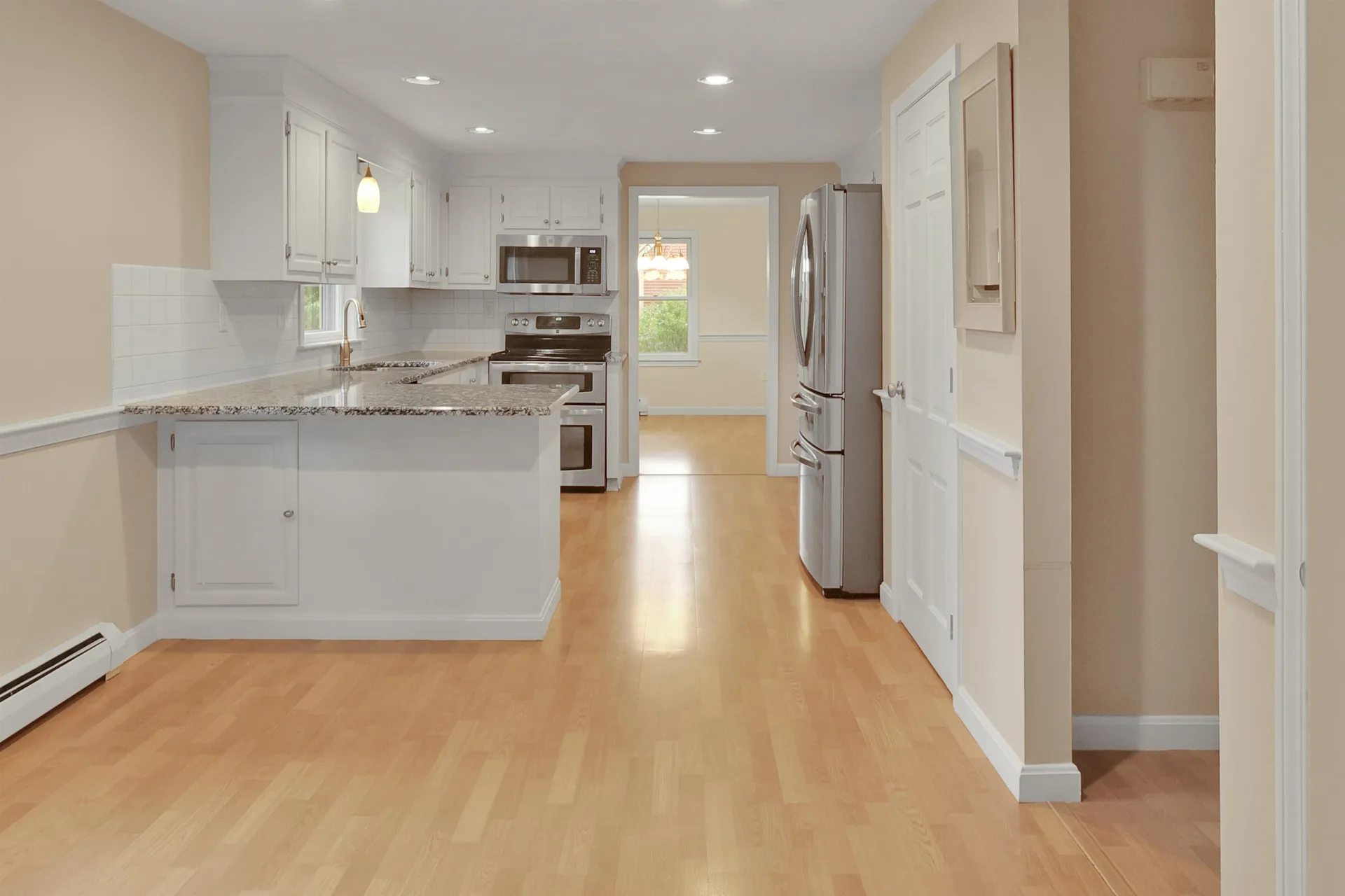 2 Queensway Circle Nashua NH 03062