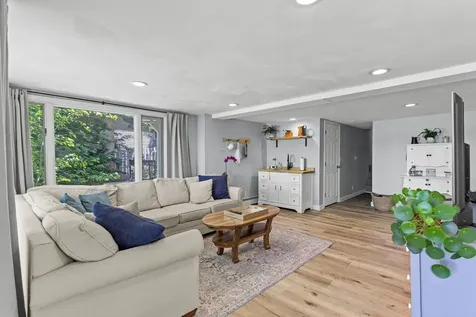 62 Turtle Rock Road Windham NH 03087