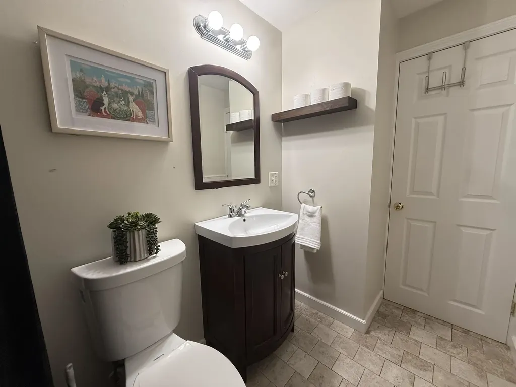 46 Coakley Road Portsmouth NH 03801