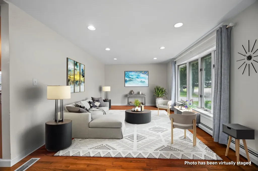 46 Coakley Road Portsmouth NH 03801