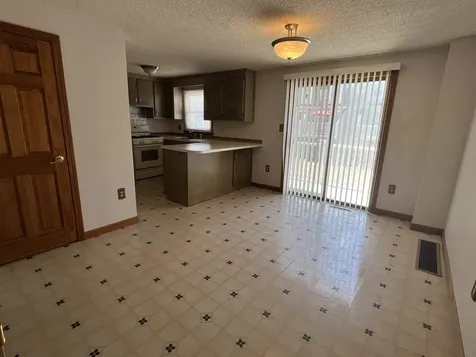 18 Bluestone Drive Nashua NH 03060