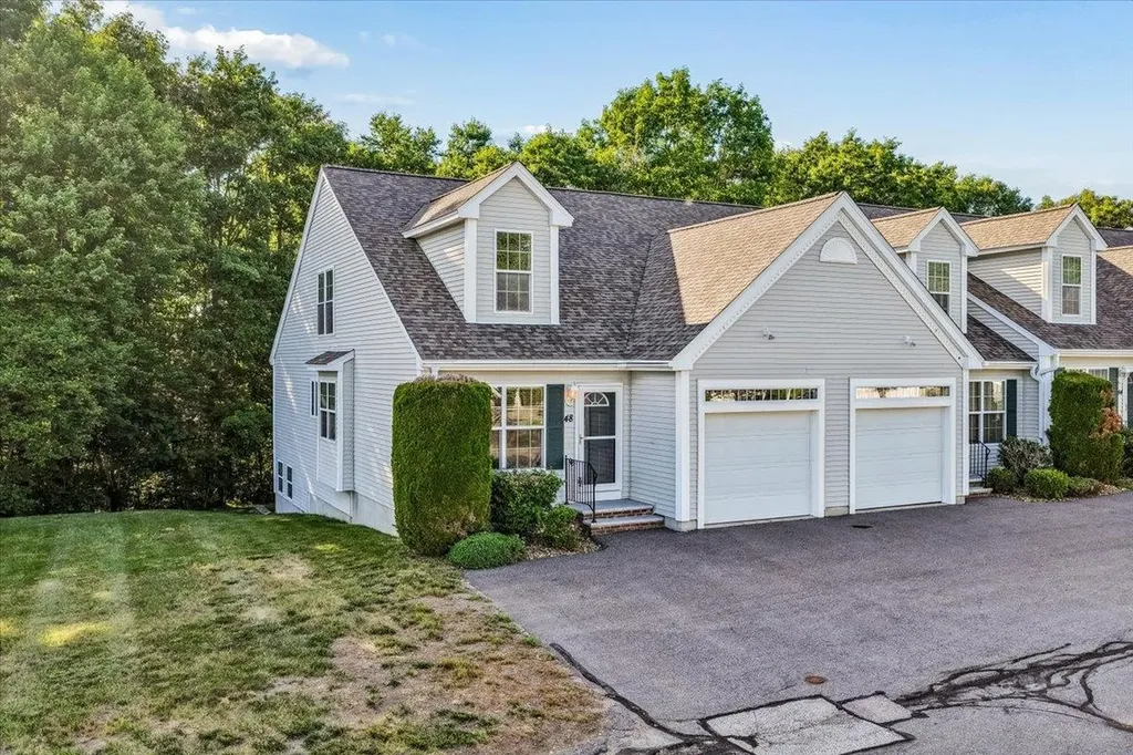 48 Brookview Road Windham NH 03087