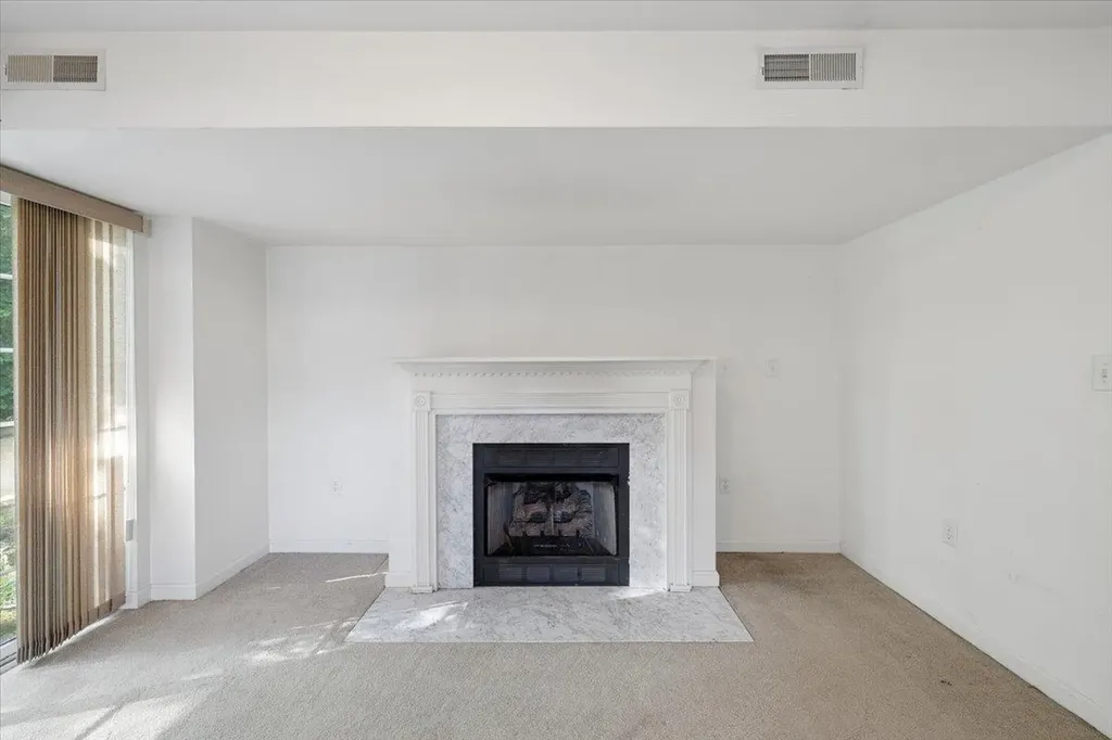 48 Brookview Road Windham NH 03087