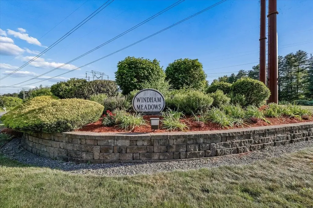 48 Brookview Road Windham NH 03087