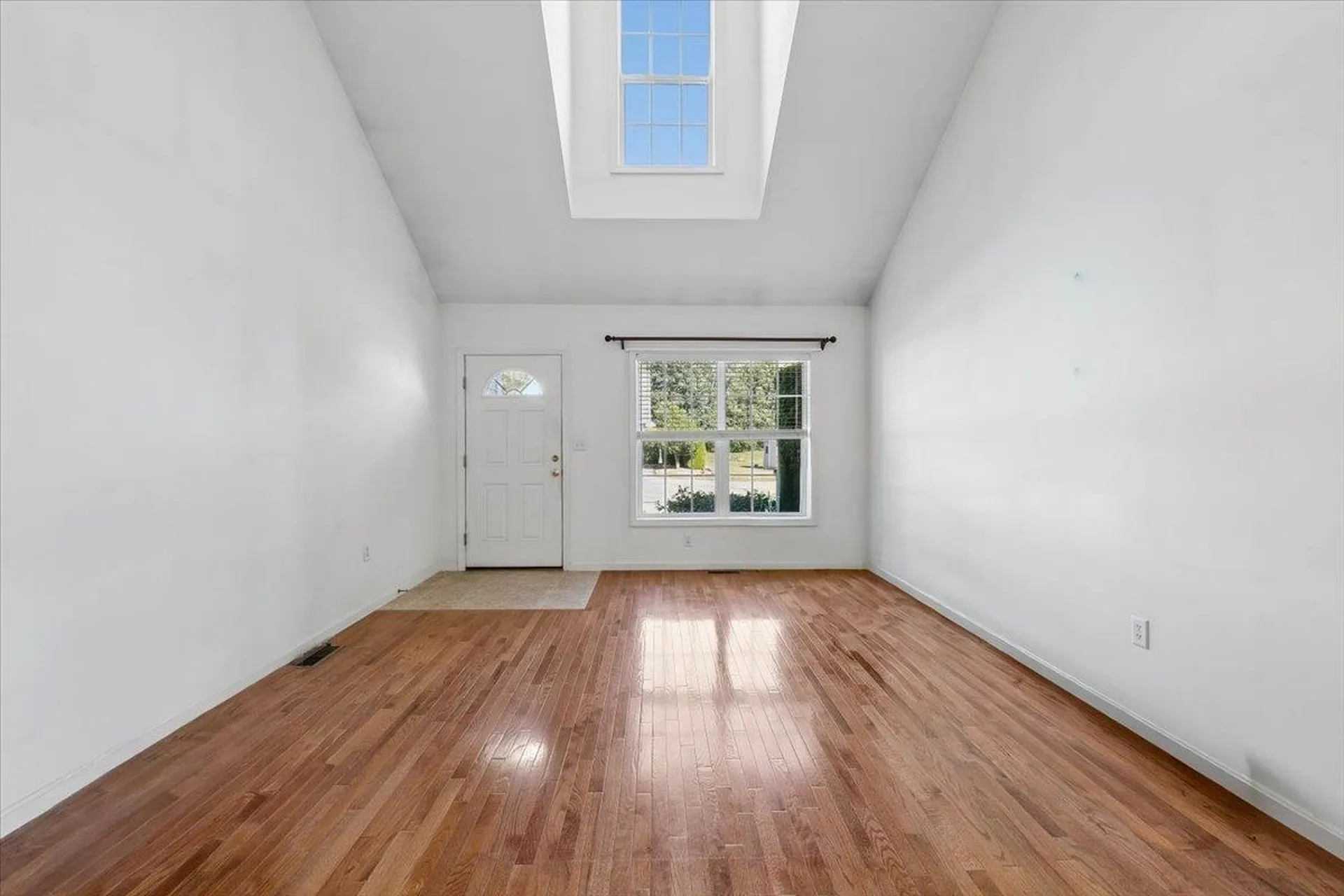 48 Brookview Road Windham NH 03087