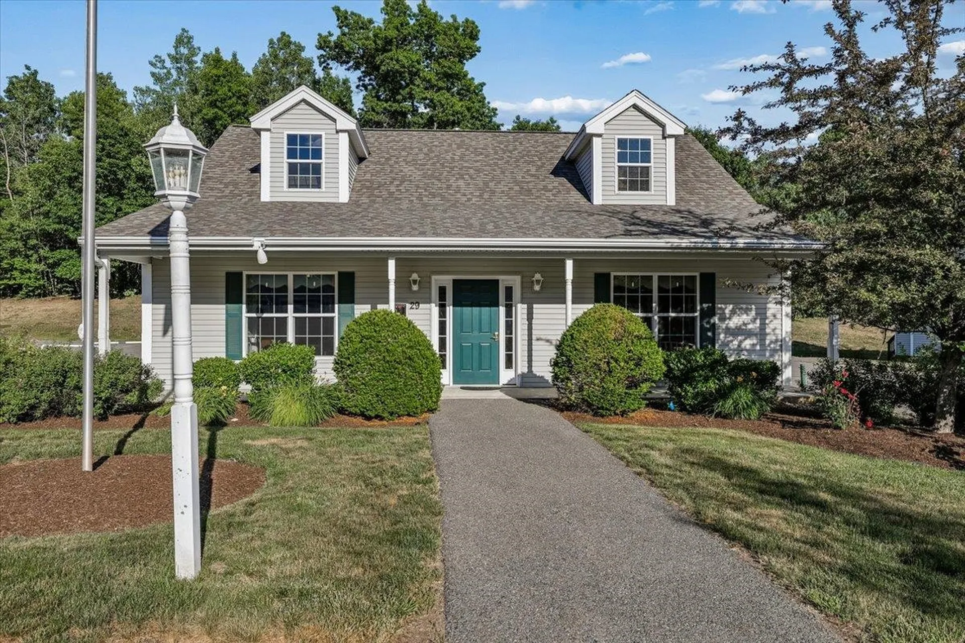 48 Brookview Road Windham NH 03087