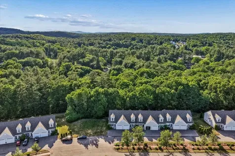 48 Brookview Road Windham NH 03087