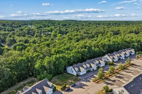 48 Brookview Road Windham NH 03087