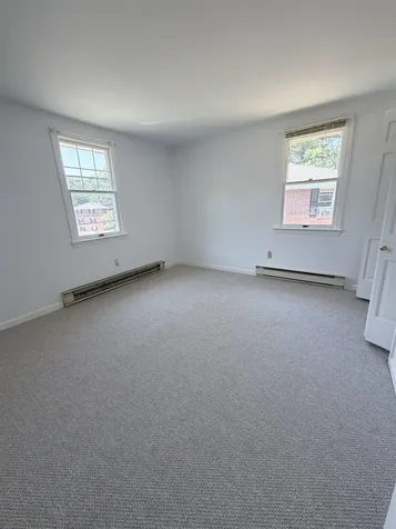 21 Folly Mill Terrace Seabrook NH 03874