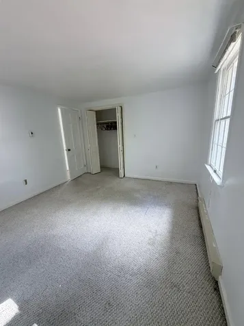 21 Folly Mill Terrace Seabrook NH 03874
