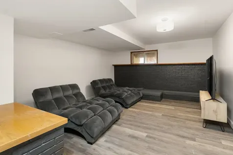 388 College Street Burlington VT 05401