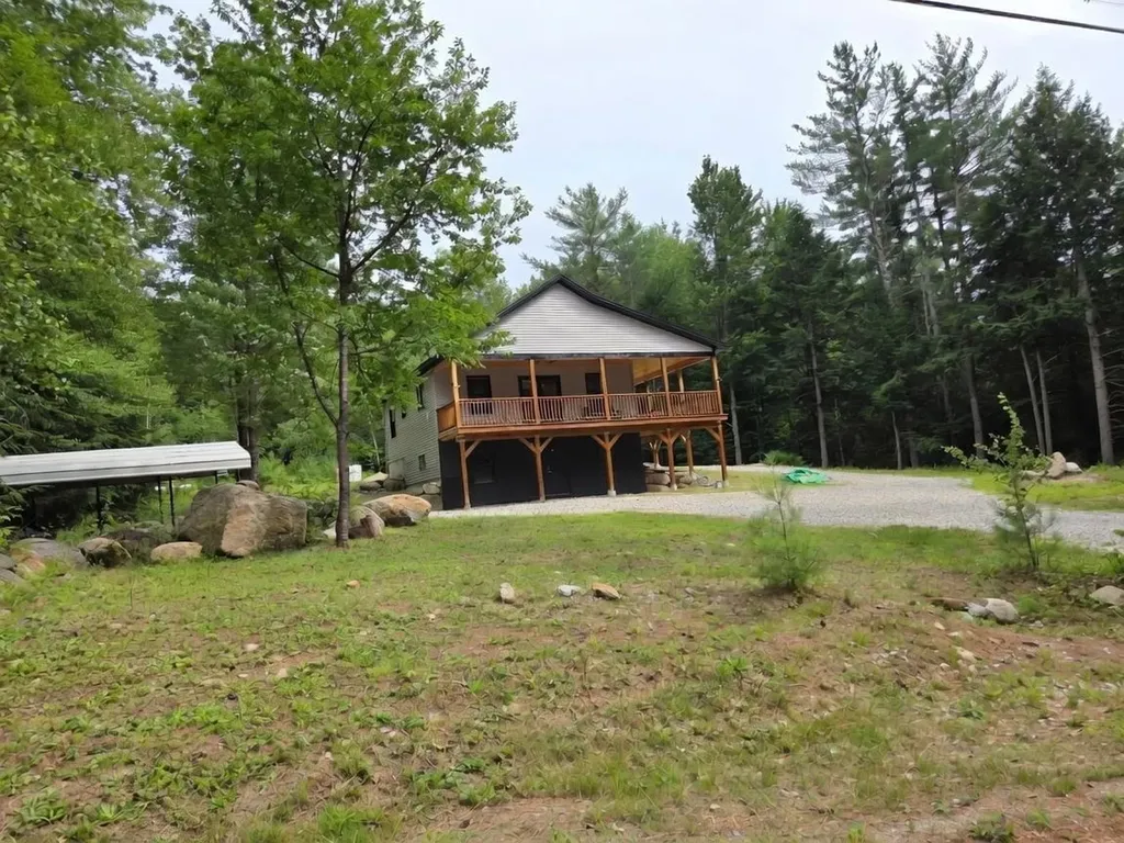 89 Hemlock Lane Danbury NH 03230