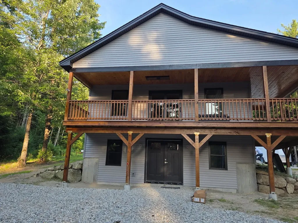 89 Hemlock Lane Danbury NH 03230