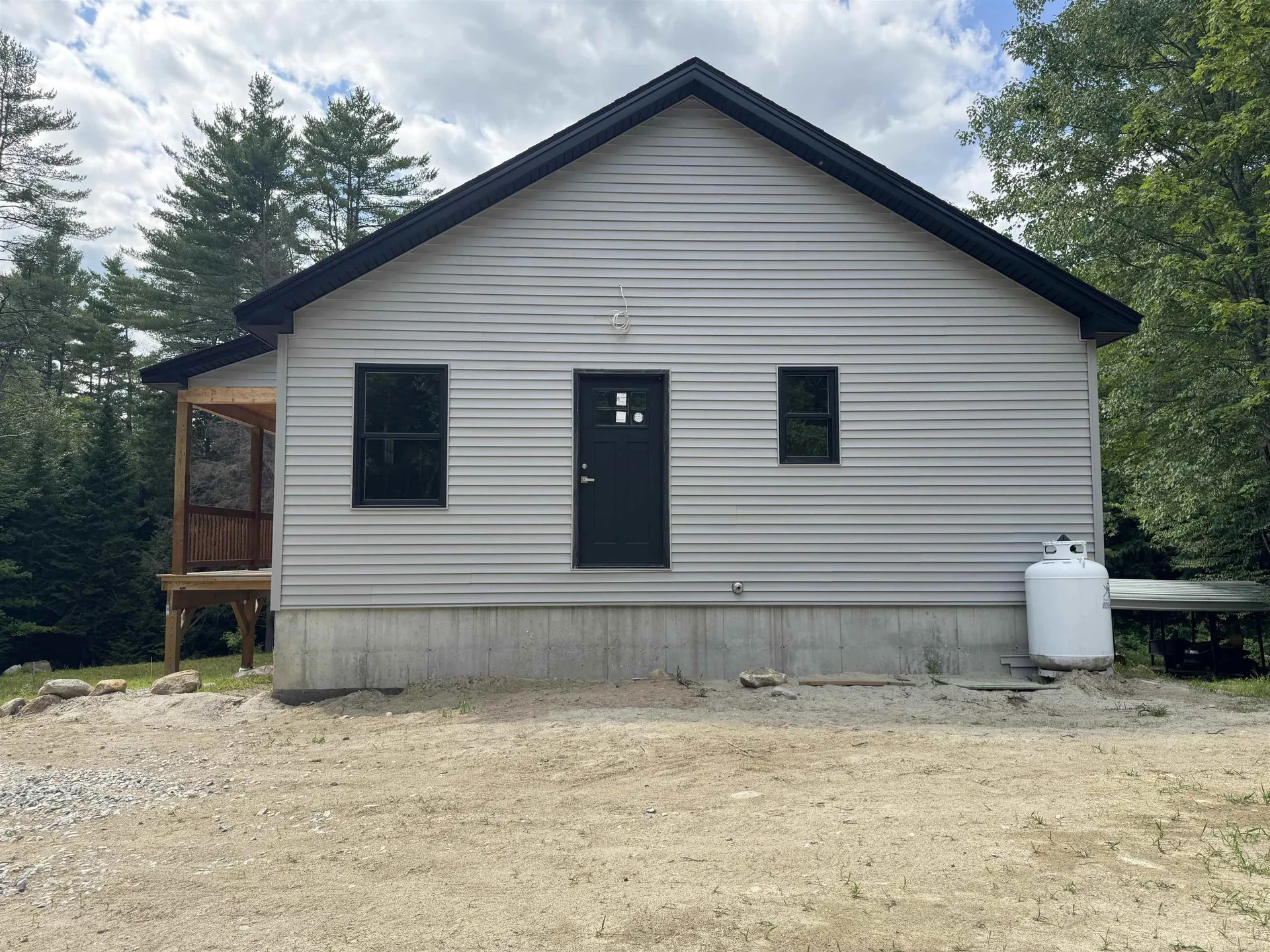 89 Hemlock Lane Danbury NH 03230