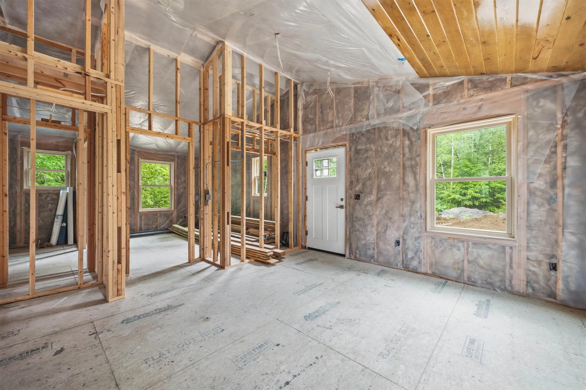 89 Hemlock Lane Danbury NH 03230