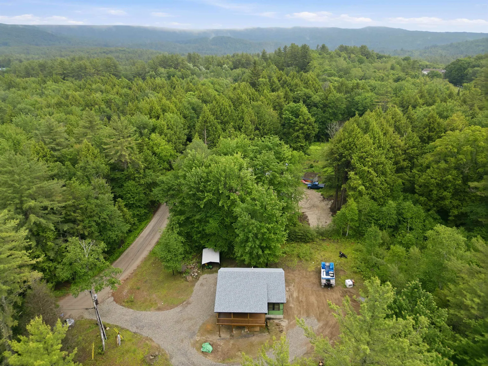 89 Hemlock Lane Danbury NH 03230