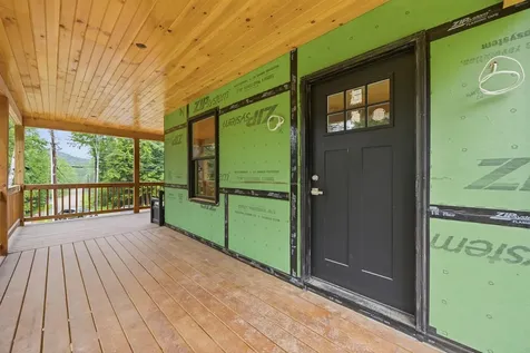 89 Hemlock Lane Danbury NH 03230