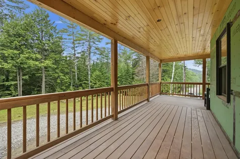 89 Hemlock Lane Danbury NH 03230