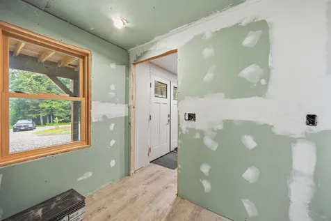 89 Hemlock Lane Danbury NH 03230