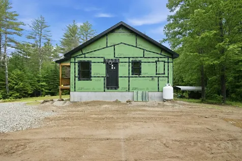 89 Hemlock Lane Danbury NH 03230
