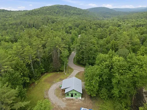 89 Hemlock Lane Danbury NH 03230