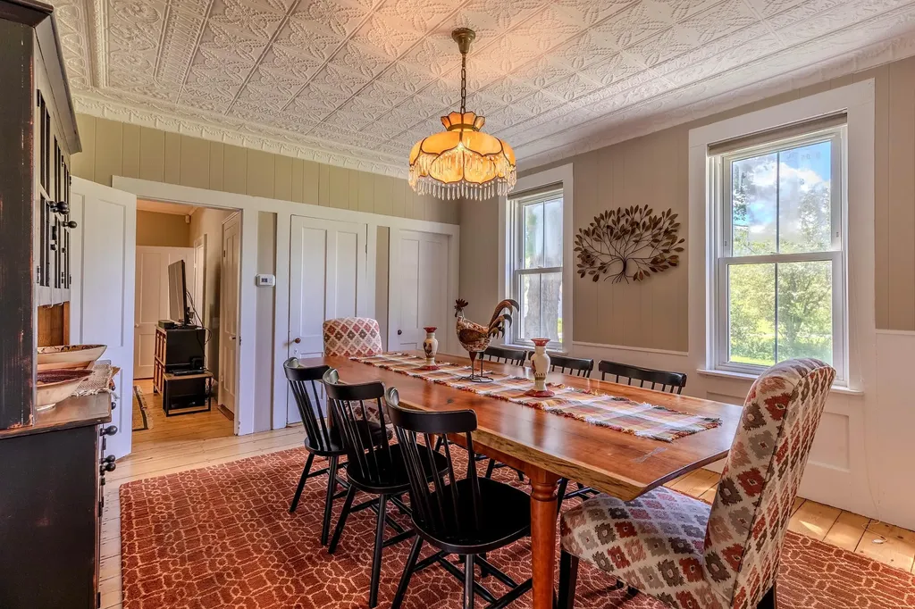 457 Brooklyn Road Mount Tabor VT 05739
