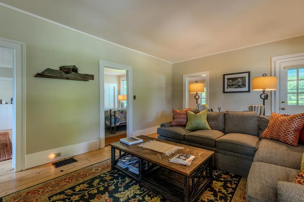457 Brooklyn Road Mount Tabor VT 05739
