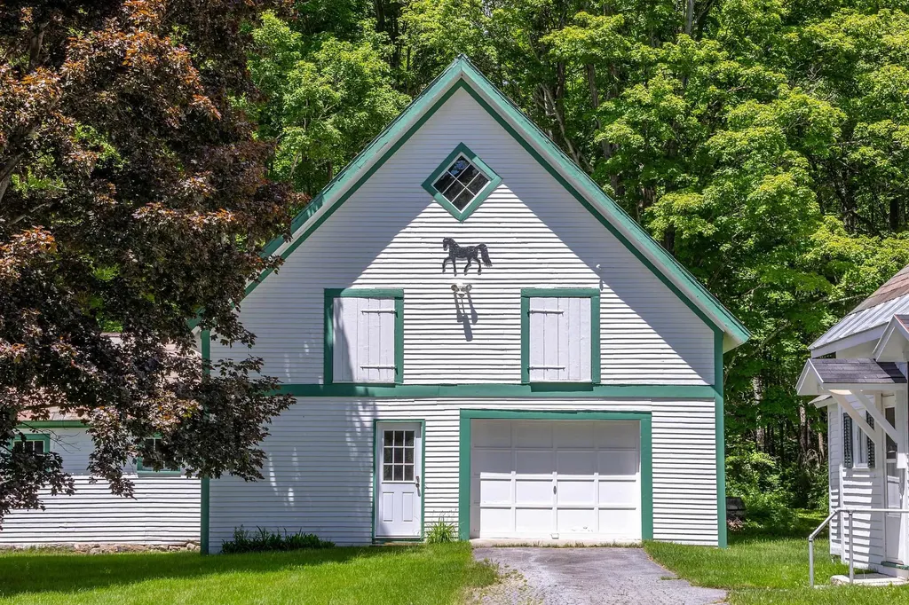 457 Brooklyn Road Mount Tabor VT 05739