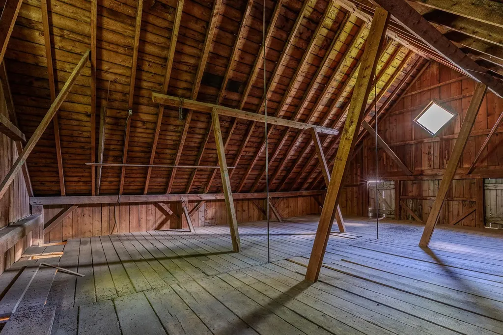 457 Brooklyn Road Mount Tabor VT 05739