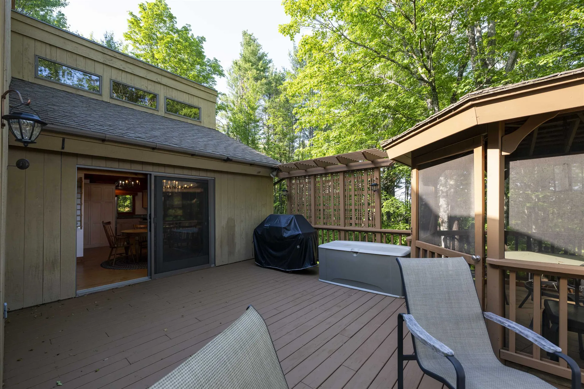 589 Fairbanks Turn Hartford VT 05059