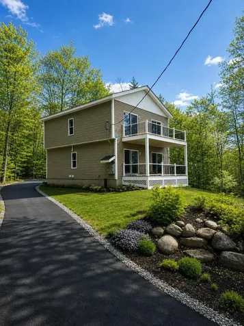 182 Pond Road Campton NH 03223
